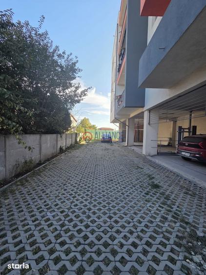 Apartament cu 3 camere în Km 5