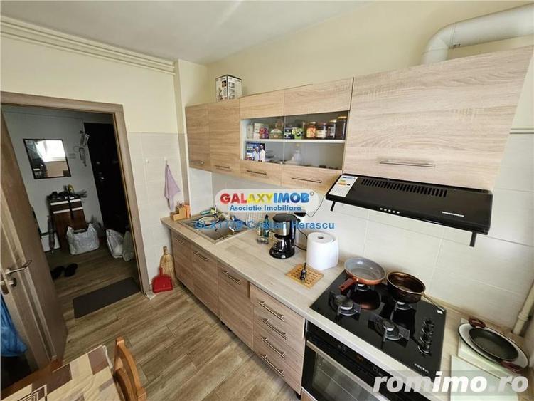 Apartament 3 camere Ion Mihalache 333 Bloc 17 - 10