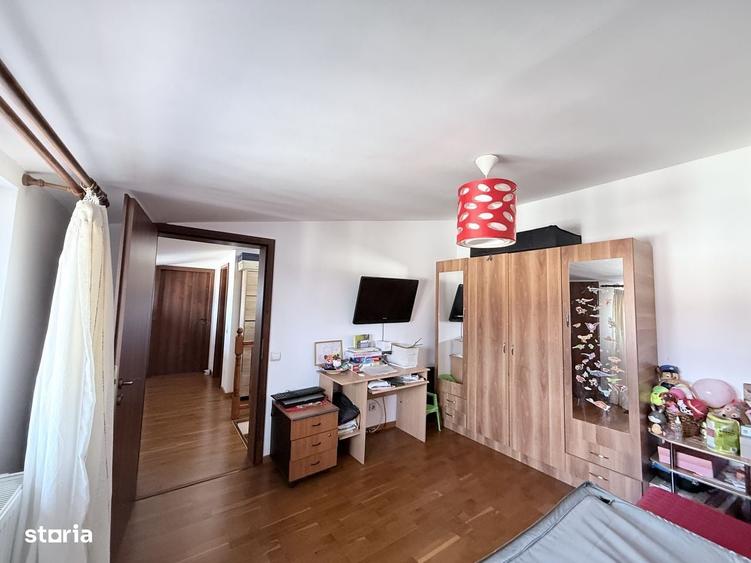 Apartament cu 3 camere în Central