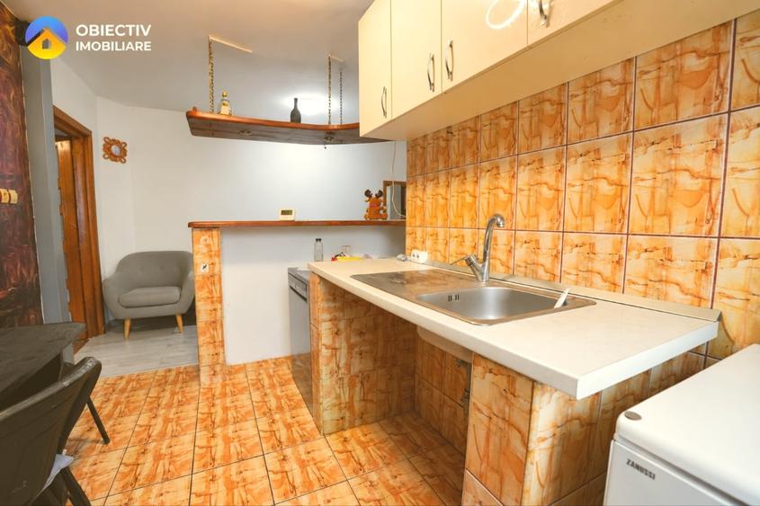 Apartament cu 2 camere decomandat în Precista
