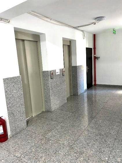 Apartament cu 2 camere decomandat în Mihai Bravu