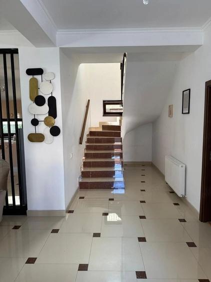 Casă cu Teren 315 Mp în Central