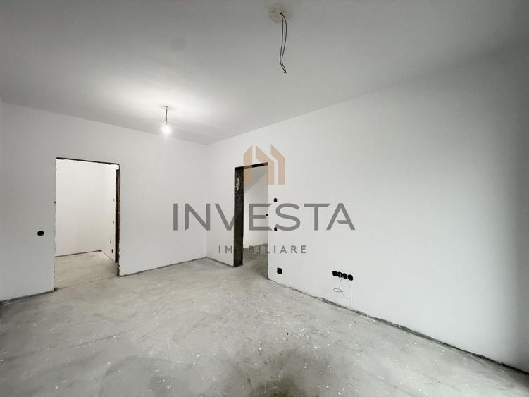 Duplex cu 5 camere cu Canalizare în Andrei Mureșanu
