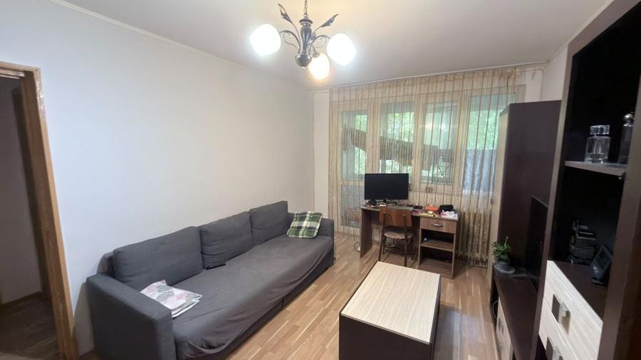 Apartament cu 2 camere semidecomandat, mobilat în Obor
