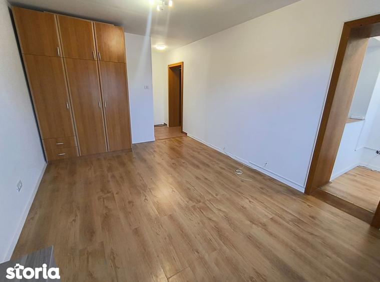 Garsonieră decomandată în Grivița