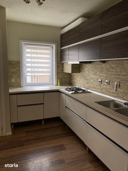 Apartament cu 2 camere decomandat în Florești