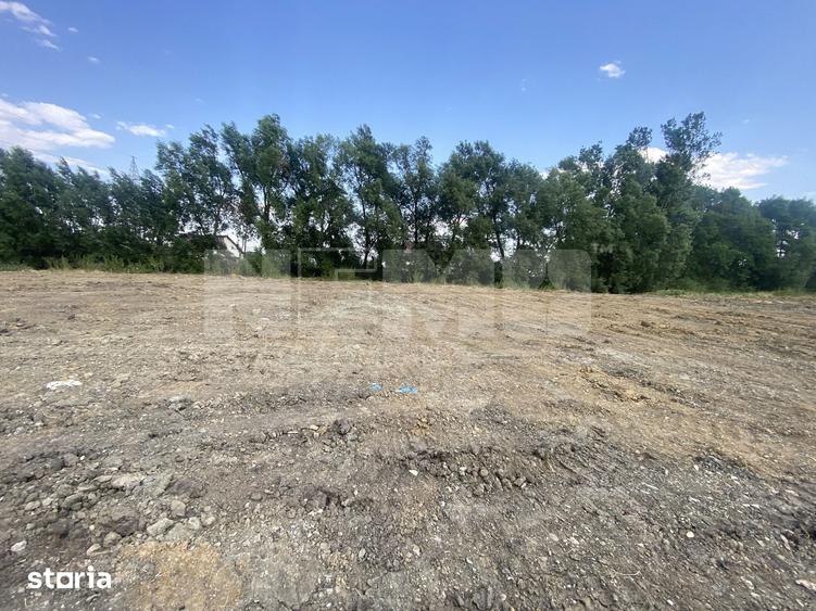 Teren de 2000 mp, în Central
