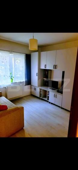 Apartament cu 4 camere decomandat, mobilat în Nord-Est