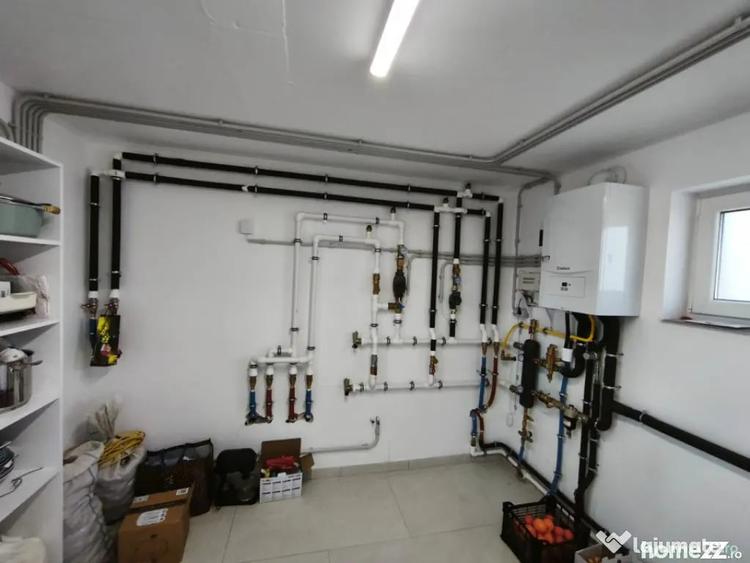 Casă cu 5 camere cu Teren 2000 Mp în Volovăț