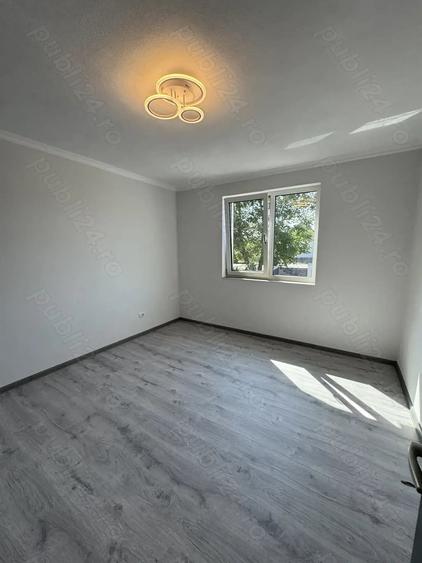Casă cu Teren 600 Mp în Horia