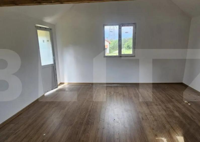 Teren cu priveli?te panoramica, de vanzare, 1281 mp, zona - 3