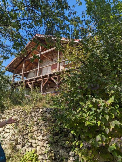 Proprietar - Vand casa cu 4873 m2 teren intravilan - 2