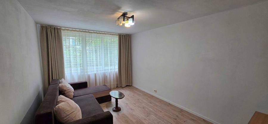 Proprietar | Garsoniera Drumul Taberei | Metrou Valea Ialomitei | Boxa - 4