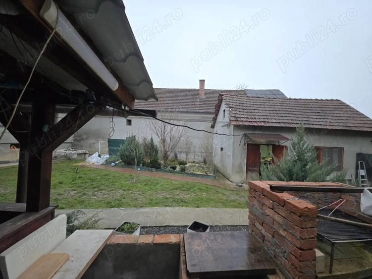 Casa suprafa?a totala de 1.000 mp - 2