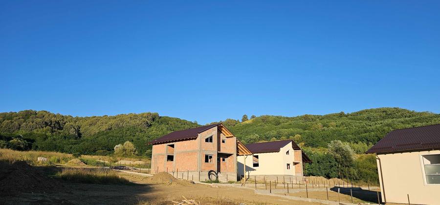 Teren 625mp in cartier rezidential Dealul cu Tei, 7 km de Targoviste - 3