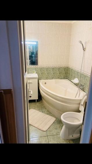 Brasov , Vlahuță ,  2 camere , 70 mp , parter . - 8