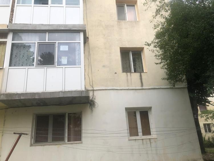 Vand apartament cu 2 camere in Urziceni - 1