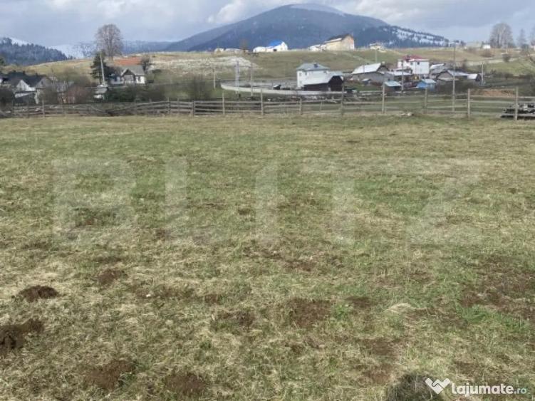 Teren intravilan de vanzare, 12.500 mp, zona Vatra Dornei, P - 2