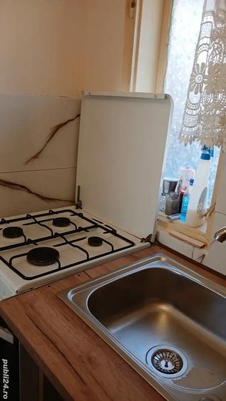 vand casa la curte - 6