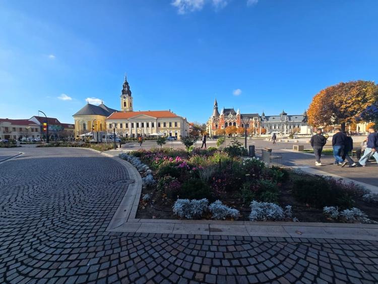 Bijuterie Art Nouveau in inima Oradiei - apartament ultracentral pe Str. Vasile - 2