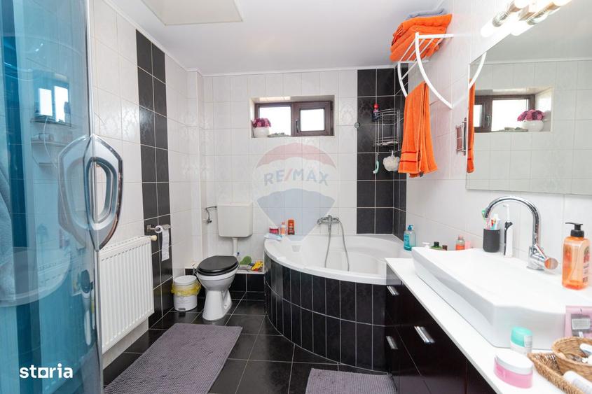 Casa individuala de vanzare 6 camere cu garaj Varteju Magurele - 2