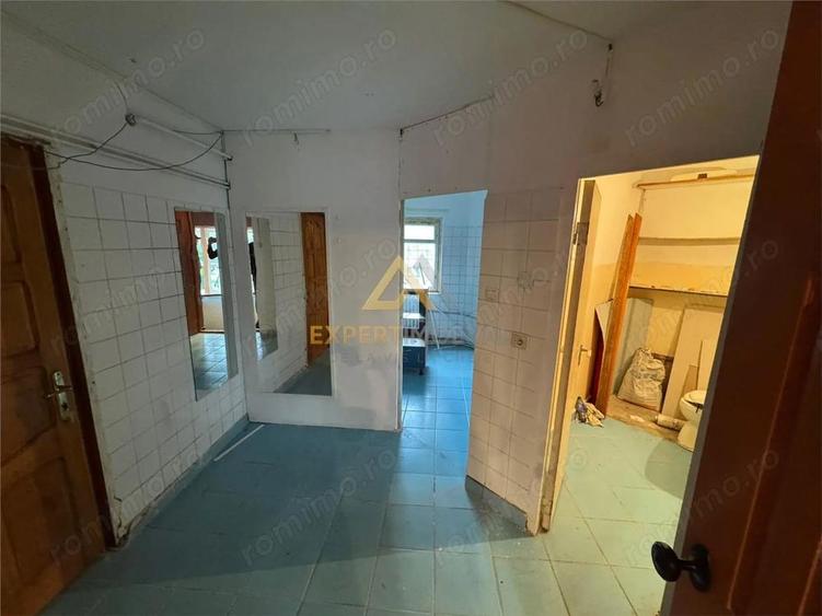 Spatiu comercial de inchiriat pe Bulevardul Republicii - 4