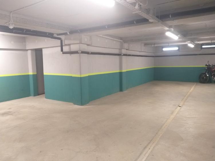 BANEASA LAC-PETROM CITY, 3 CAMERE, BUCATARIA MOBILATA, TERASA, PARCARE SUBTERANA - 28