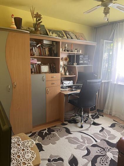 Vand apartament 2 camere Rogerius - 4