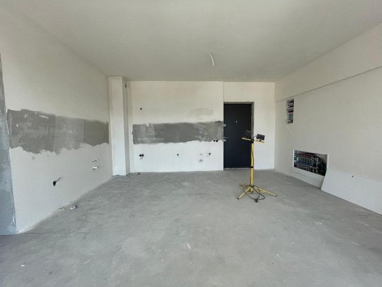 Apartament 3 camere, Central, semifinisat, imobil finalizat - 1