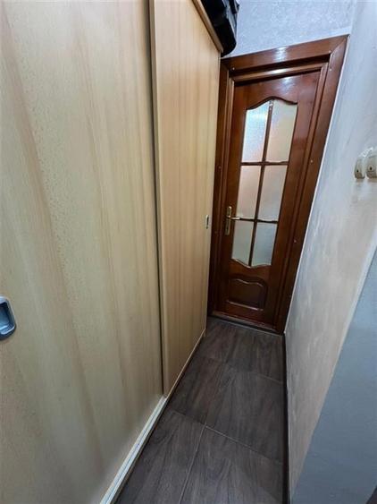 Apartament 3 camere, etaj 3 , zona Liceul Pedagogic, mobilat - 18