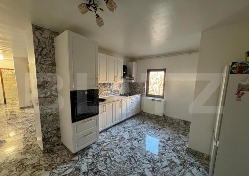 Apartament de inchiriat, 70 mp, zona Micro 16 - 2