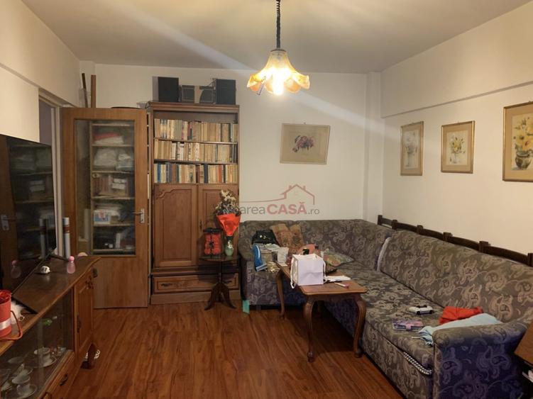 Bd Dacia - 2 camere decomandat - etaj 5 din 8- bloc 1982 – metrou Obor - 1