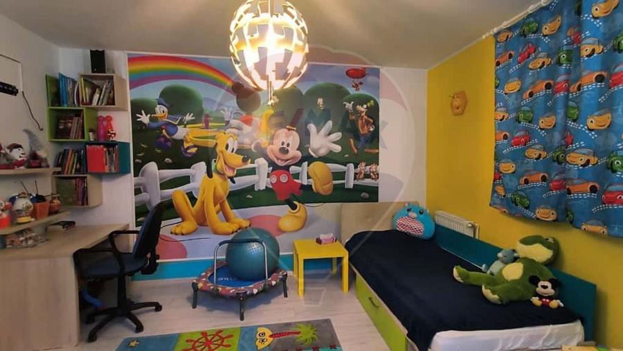 Casa cu piscina de vanzare in zona Piata Centrala Galati - 20