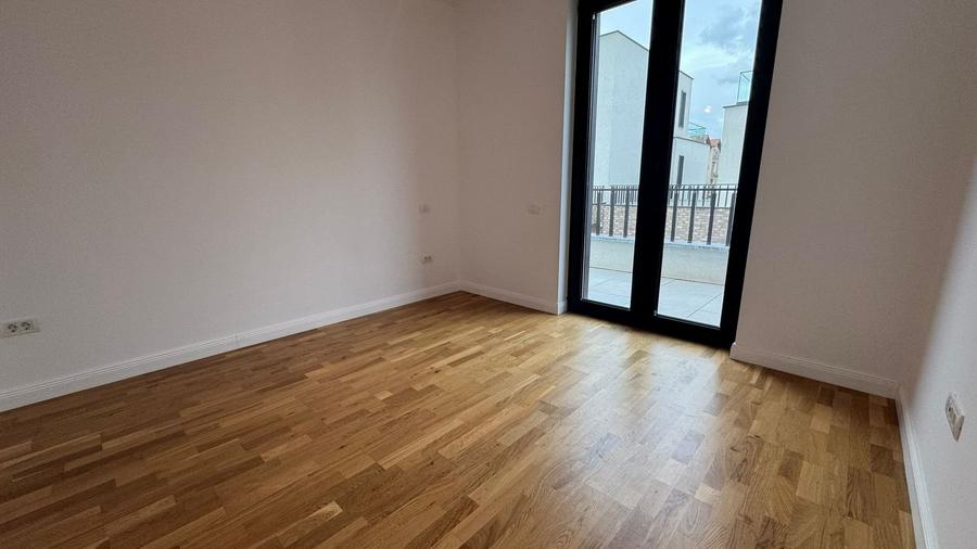 Casă Premium Inchiriat / 5 Camere cu Piscina Privata / Iancu Nicolae - 12