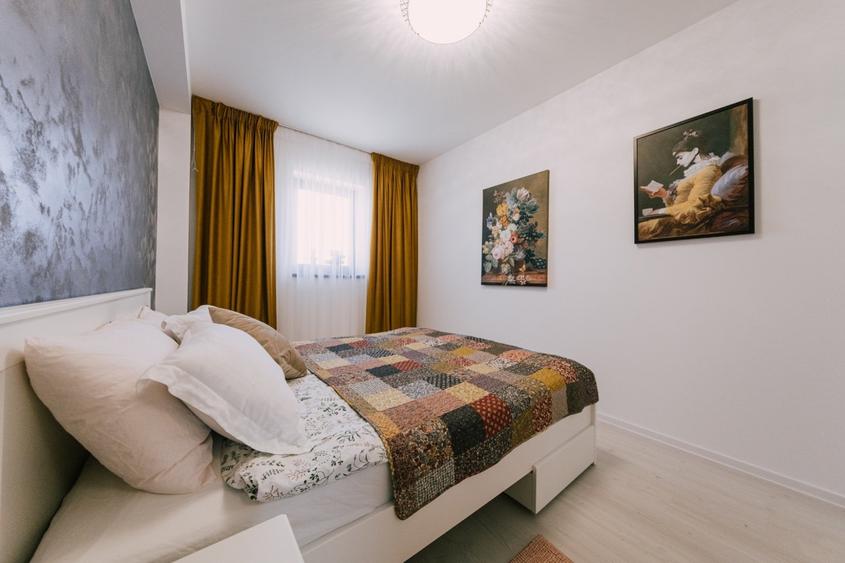 De vânzare un apartament  cu 3 camere în Brasov , zona Tractorul - 25