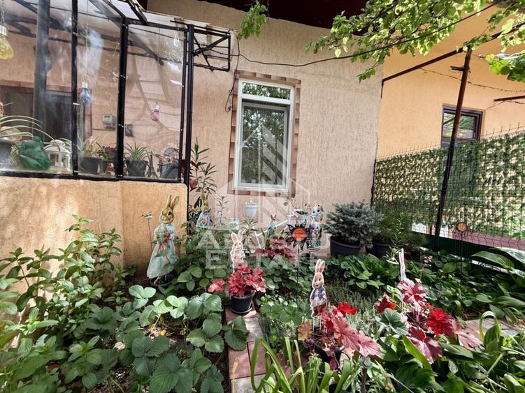 Apartament cu 2 camere si curte de vanzare in Complexul Studentesc - 13