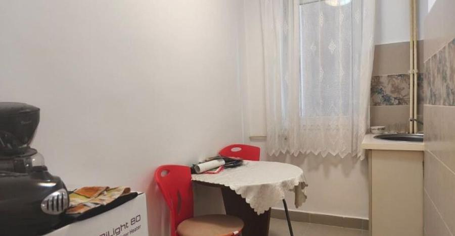 Apartament 2 camere in Deva, zona Dacia, et 1 - 5