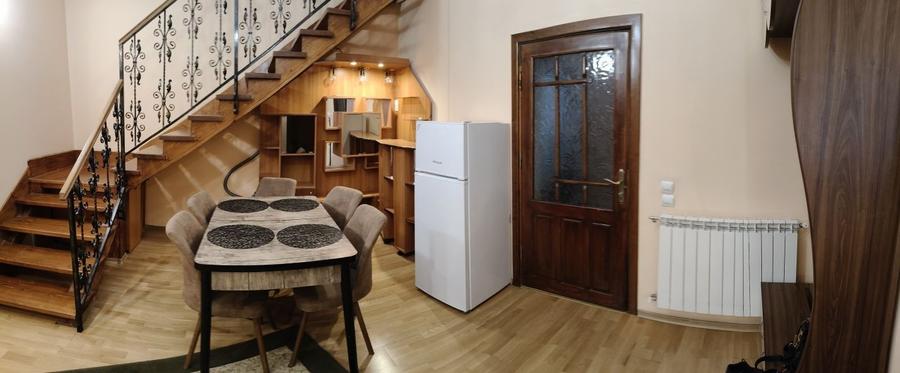 Casa de inchiriat - 1