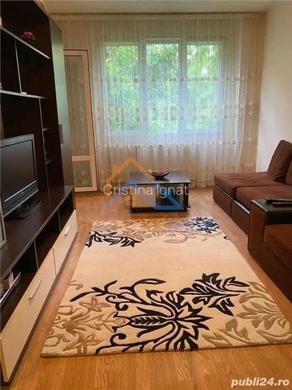 Apartament de 3 camere de vanzare, zona Titan Apartament de 3 camere de vanzare, zona Titan