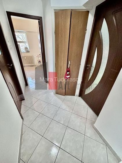 Vânzare garsonieră Timpuri Noi - Splaiul Unirii