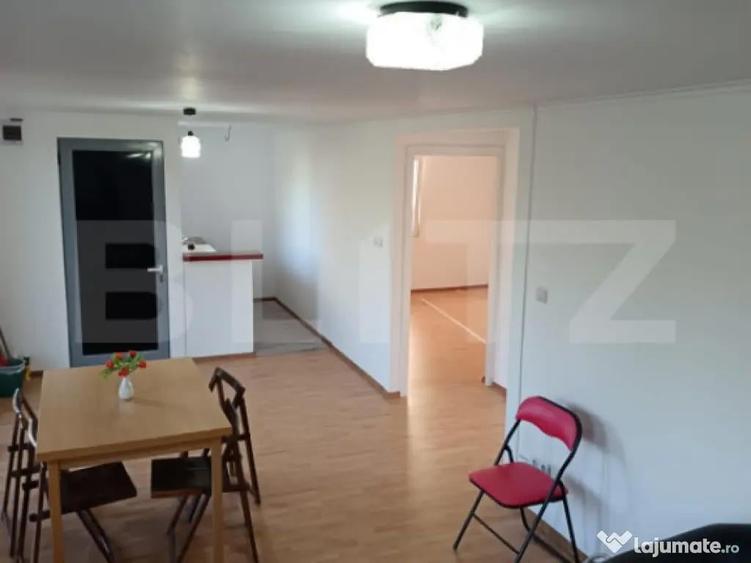 Casa de vanzare Livezile, str. principala - 7