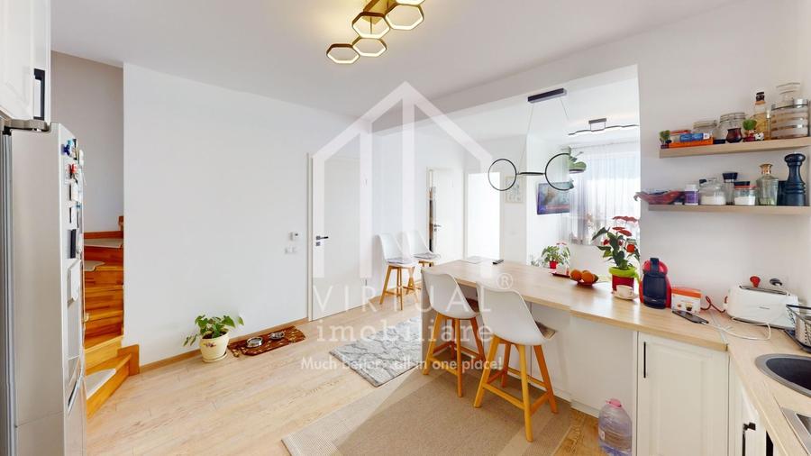 Casa de tip cvadruplex, 4 camere, 79mp utili, curte 70mp, 2 parcari - 7