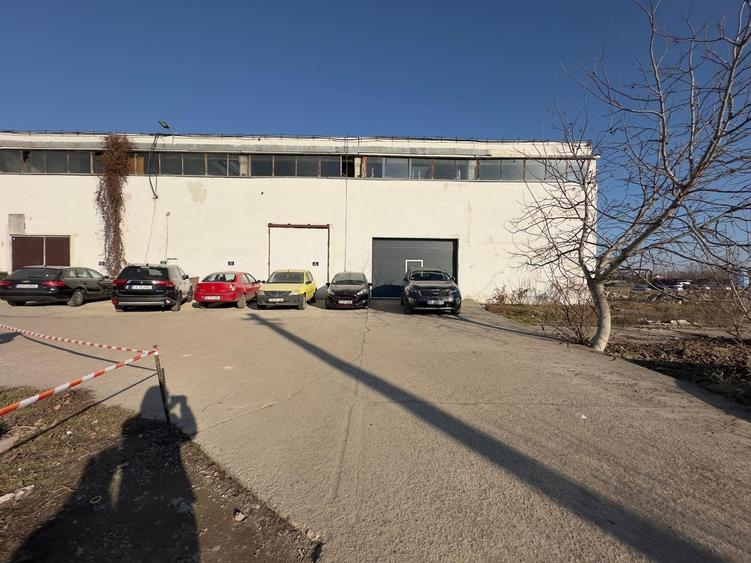 Hala renovata cu rampa de la 492mp la 1000mp, zona Carrefour Felicia - 7