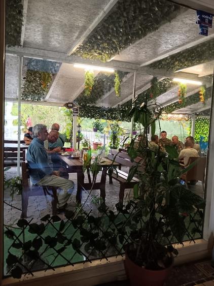 Vand pensiune si hotel la DN7/E81 Pitesti- Rm Valcea, teren 4 ha, 25euro/mp - 11