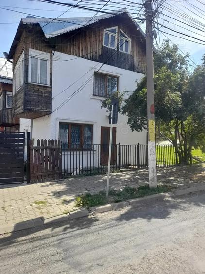 Casa ?i teren in Vatra Dornei, str. 22 Decembrie, nr. 12 (la aproximativ 75 m de pia?a agro-alim) - 1