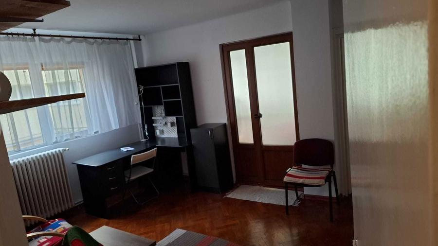 de inchiriat apartament 2 camere str. Horea, in curte interioara - 2