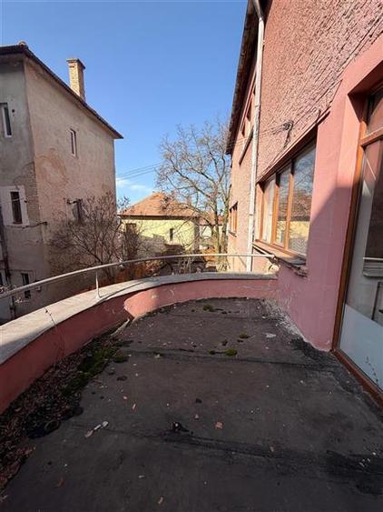 Apartament 4 camere, zona Centru - 3