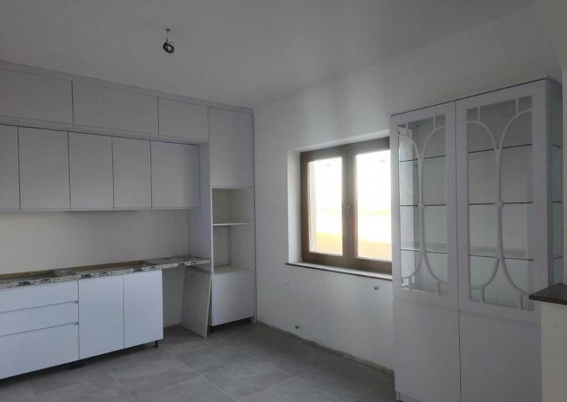 Casa finisata, teren 2500mp, Marginea - 1