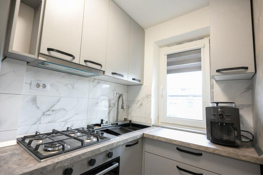 Apartament 2 camere, central, mobilat Viseu de Sus - 2