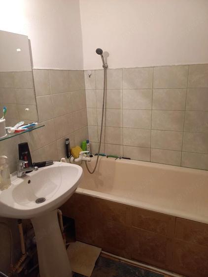 Persoana fizica vand apartament 2 cam D - 3